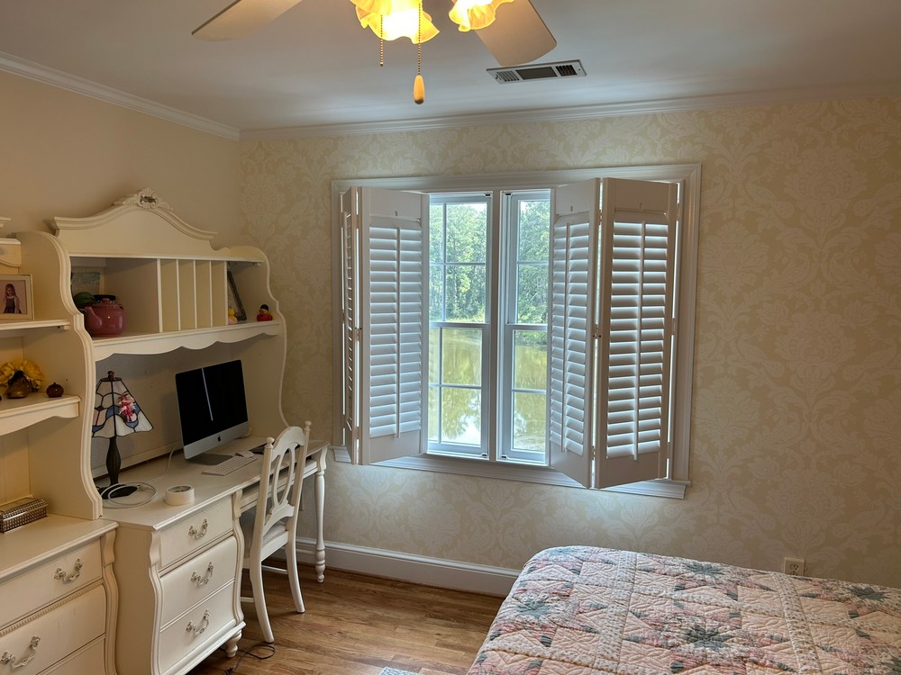 Excellent Bifold Shutters Provided Maximum View on Stallings Island Rd in Martinez, GA